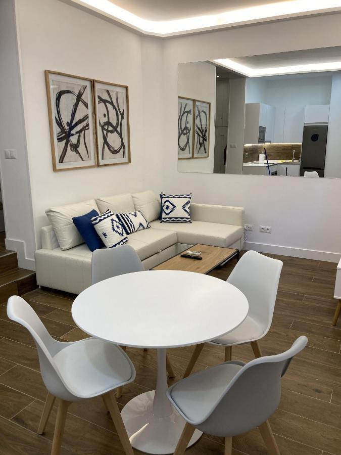 Nuevo Piso Retiro Appartement Madrid Buitenkant foto