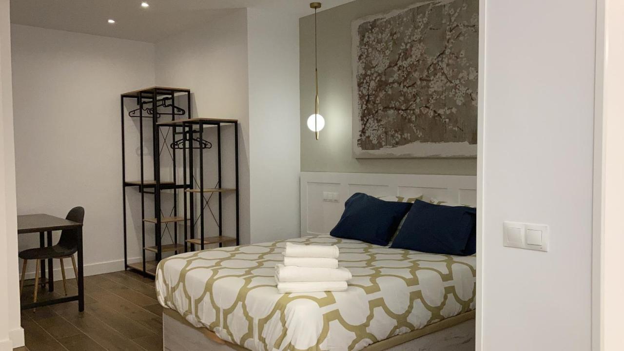 Nuevo Piso Retiro Appartement Madrid Buitenkant foto
